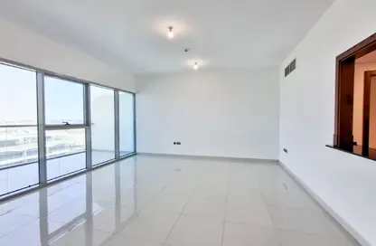Apartment - 2 Bedrooms - 4 Bathrooms for rent in Al Raha Beach - Abu Dhabi