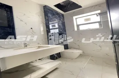 Villa - 5 Bedrooms - 7+ Bathrooms for sale in Al Dhait South - Al Dhait - Ras Al Khaimah