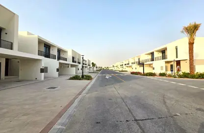 Townhouse - 4 Bedrooms - 5 Bathrooms for rent in Maha Townhouses - Town Square - Dubai