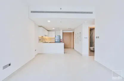 شقة - 2 غرف نوم - 2 حمامات للايجار في راديانت سكوير - مدينة الأضواء - جزيرة الريم - أبوظبي شقة - 2 غرف نوم - 2 حمامات للايجار في راديانت سكوير - مدينة الأضواء - جزيرة الريم - أبوظبي