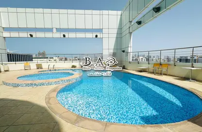 Apartment - 3 Bedrooms - 4 Bathrooms for rent in Dalma Residence - Hamdan Street - Abu Dhabi