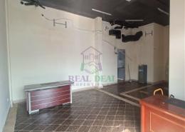 صورةمطبخ لـ: متجر - 1 حمام للكراء في ي ٢٦ - طراز إنجليزي - المدينة الدولية - دبي, صورة 1