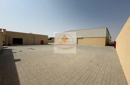 Factory - Studio - 4 Bathrooms for rent in Al Sajaa Industrial - Al Sajaa - Sharjah