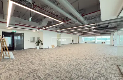 Office Space - Studio for rent in Emaar Business Park Building 1 - Emaar Business Park - Sheikh Zayed Road - Dubai