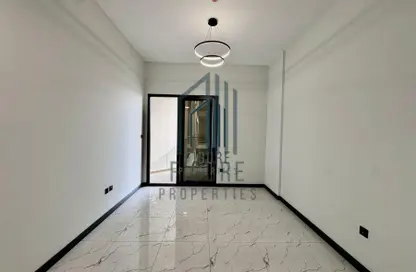 Apartment - 1 Bedroom - 2 Bathrooms for sale in Rukan Tower - Dubai Land - Dubai