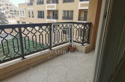 شقة - غرفة نوم - 2 حمامات للايجار في ياقوت - باب البحر - جزيرة المرجان - رأس الخيمة