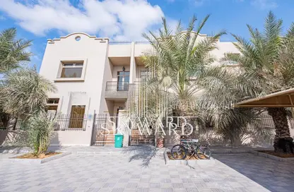 Villa - 4 Bedrooms - 5 Bathrooms for rent in Khalifa City - Abu Dhabi