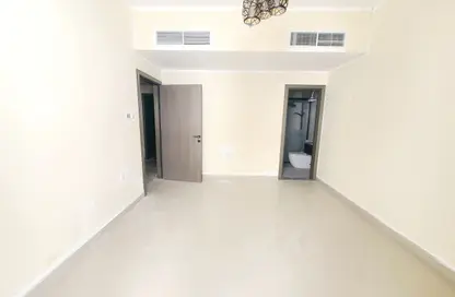 Apartment - 1 Bedroom - 2 Bathrooms for rent in AlFalah - Muwaileh Commercial - Sharjah