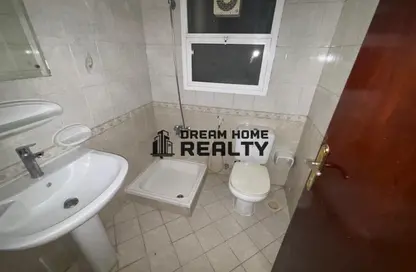 Apartment - 2 Bedrooms - 3 Bathrooms for rent in Al Taawun - Sharjah