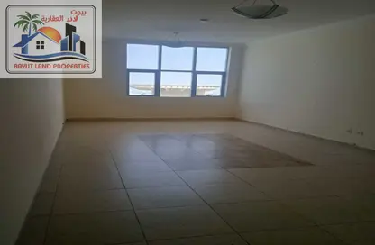 Apartment - 2 Bedrooms - 2 Bathrooms for rent in New Al Taawun Road - Al Taawun - Sharjah