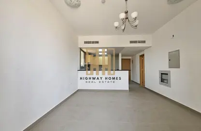 Apartment - 1 Bedroom - 2 Bathrooms for rent in Tilal City A - Tilal City - Sharjah
