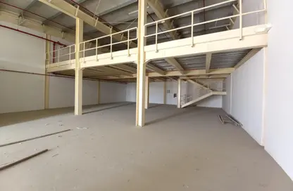 Warehouse - Studio - 1 Bathroom for rent in Al Sajaa S - Al Sajaa - Sharjah