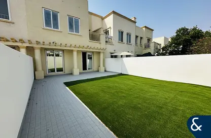 فيلا - 2 غرف نوم - 4 حمامات للبيع في الينابيع 4 - الينابيع - دبي فيلا - 2 غرف نوم - 4 حمامات للبيع في الينابيع 4 - الينابيع - دبي