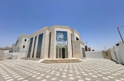 Villa - Studio - 7+ Bathrooms for rent in Mohamed Bin Zayed City - Abu Dhabi