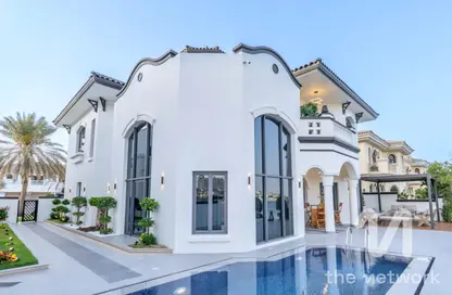 Villa - 5 Bedrooms - 6 Bathrooms for rent in Garden Homes Frond B - Garden Homes - Palm Jumeirah - Dubai
