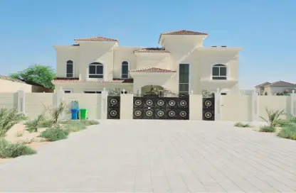 Outdoor House image for: Villa - 5 Bedrooms for rent in Al Suyoh - Sharjah, Image 1