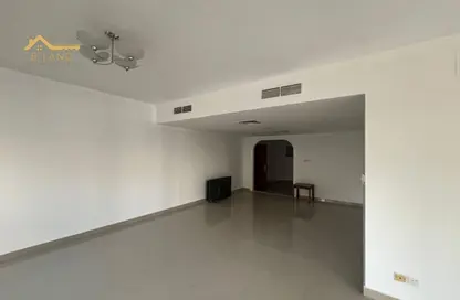 Apartment - 3 Bedrooms - 4 Bathrooms for rent in Al Majaz 3 - Al Majaz - Sharjah Apartment - 3 Bedrooms - 4 Bathrooms for rent in Al Majaz 3 - Al Majaz - Sharjah