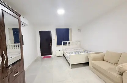 Apartment - Studio - 1 Bathroom for rent in Shakhbout City - Abu Dhabi