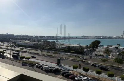 Duplex - 2 Bedrooms - 3 Bathrooms for rent in Corniche Road - Abu Dhabi