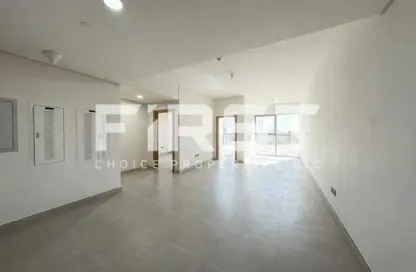 Apartment - 2 Bedrooms - 2 Bathrooms for rent in Radiant Square - City Of Lights - Al Reem Island - Abu Dhabi