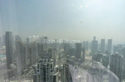 شقة - 2 غرف نوم - 3 حمامات للايجار في فندق ومساكن برج باراماونت - الخليج التجاري - دبي