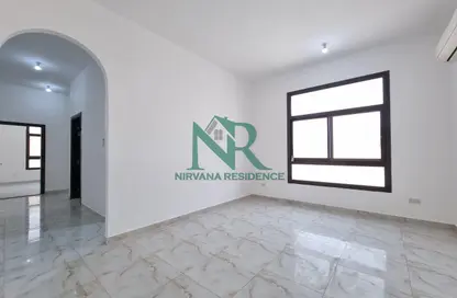 شقة - 2 غرف نوم - 3 حمامات للايجار في مدينة الرياض - أبوظبي