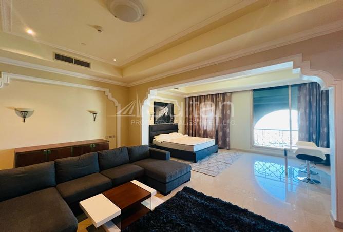 15132003 - Property Image 2