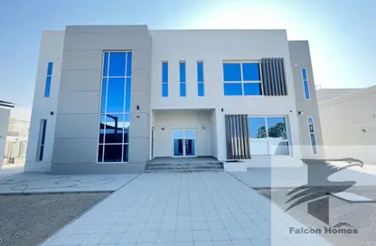 Villa - 5 Bedrooms - 6 Bathrooms for rent in Nad Al Sheba 4 - Nad Al Sheba - Dubai