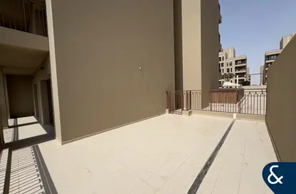 Apartment - 2 Bedrooms - 2 Bathrooms for sale in Zahra Breeze Apartments 3A - Zahra Breeze Apartments - Town Square - Dubai