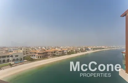 Apartment - Studio - 1 Bathroom for rent in Palm Views East - Palm Views - Palm Jumeirah - Dubai