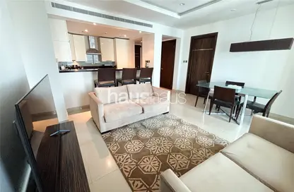 Apartment - 1 Bedroom - 2 Bathrooms for rent in Bonnington Tower - JLT Cluster J - Jumeirah Lake Towers - Dubai