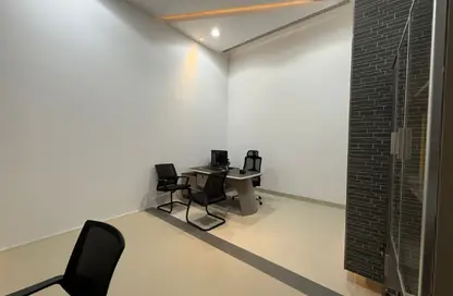 Office Space - Studio - 2 Bathrooms for rent in Burj Nahar Building - Al Muteena - Deira - Dubai