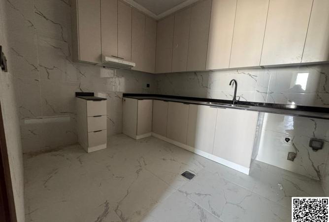 15627822 - Property Image 3