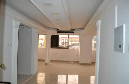 Empty Room image for: Office Space - Studio for rent in Central District - Al Ain, Image 1