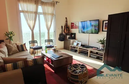 Apartment - 1 Bedroom - 2 Bathrooms for sale in Mazaya 25 - Queue Point - Dubai Land - Dubai