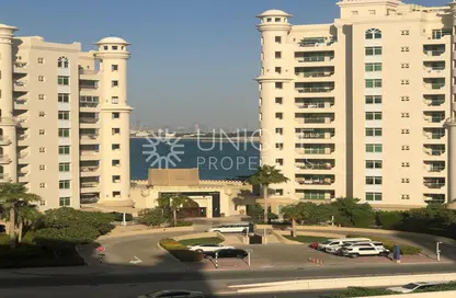 Apartment - 3 Bedrooms - 4 Bathrooms for sale in Al Hamri - Shoreline Apartments - Palm Jumeirah - Dubai