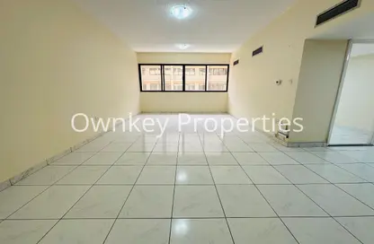 Apartment - 2 Bedrooms - 2 Bathrooms for rent in Golden Sands 1 - Mankhool - Bur Dubai - Dubai
