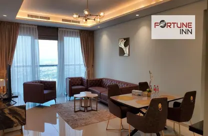 شقة - 3 غرف نوم - 3 حمامات للايجار في فندق ومساكن برج باراماونت - الخليج التجاري - دبي