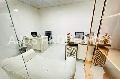 Office Space - Studio - 1 Bathroom for rent in Silver Home Building - Hor Al Anz - Deira - Dubai