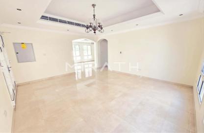 Villa - 4 Bedrooms - 5 Bathrooms for rent in Umm Suqeim 2 Villas - Umm Suqeim 2 - Umm Suqeim - Dubai