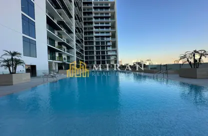 Apartment - 1 Bedroom - 2 Bathrooms for rent in Binghatti Amber - Jumeirah Village Circle - Dubai