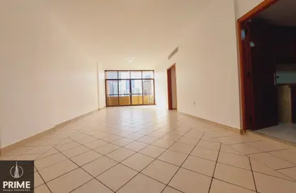 Apartment - 2 Bedrooms - 2 Bathrooms for rent in Hamdan Street - Abu Dhabi