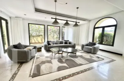 Villa - 4 Bedrooms - 5 Bathrooms for rent in Garden Homes Frond M - Garden Homes - Palm Jumeirah - Dubai