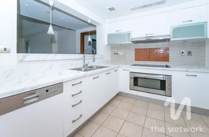 Apartment - 2 Bedrooms - 4 Bathrooms for rent in Marina Residences 3 - Marina Residences - Palm Jumeirah - Dubai