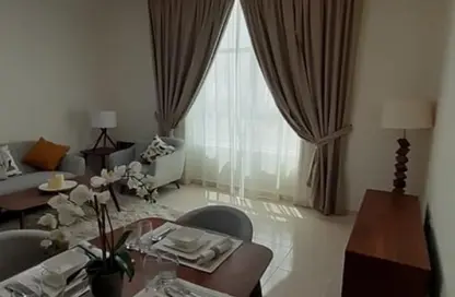 شقة - غرفة نوم - 2 حمامات للبيع في أورينت تاور - البستان - عجمان