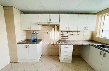 Apartment - 2 Bedrooms - 3 Bathrooms for rent in Al Khan Corniche - Al Khan - Sharjah