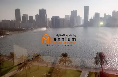 مكتب عمل جماعي - استوديو - 2 حمامات للايجار في برج الياسمين - المجاز 2 - المجاز - الشارقة