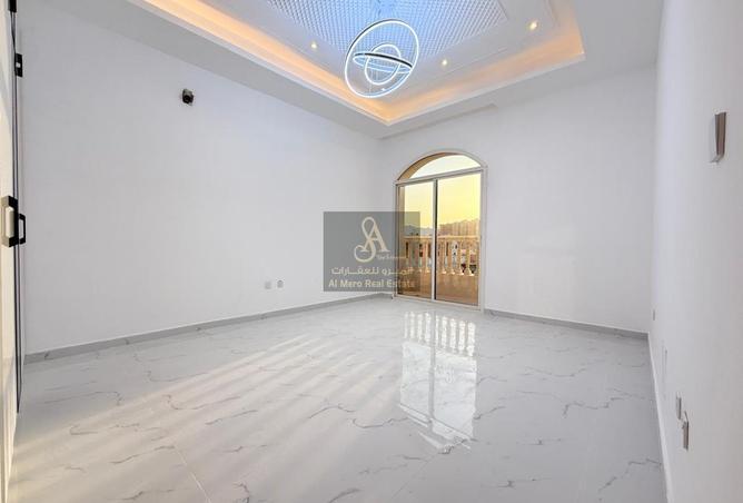 15721603 - Property Image 2