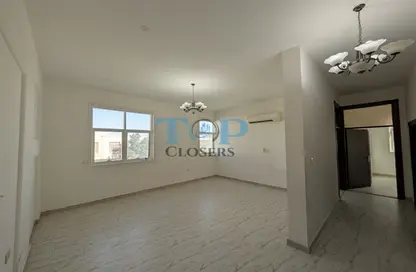 Apartment - 2 Bedrooms - 2 Bathrooms for rent in Al Mutarad - Al Ain