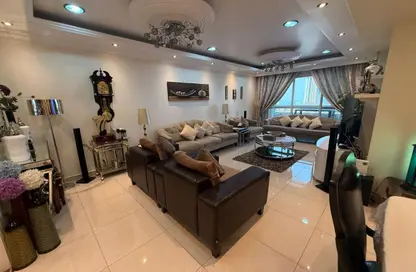 Apartment - 3 Bedrooms - 4 Bathrooms for sale in Al Majaz 3 - Al Majaz - Sharjah Apartment - 3 Bedrooms - 4 Bathrooms for sale in Al Majaz 3 - Al Majaz - Sharjah